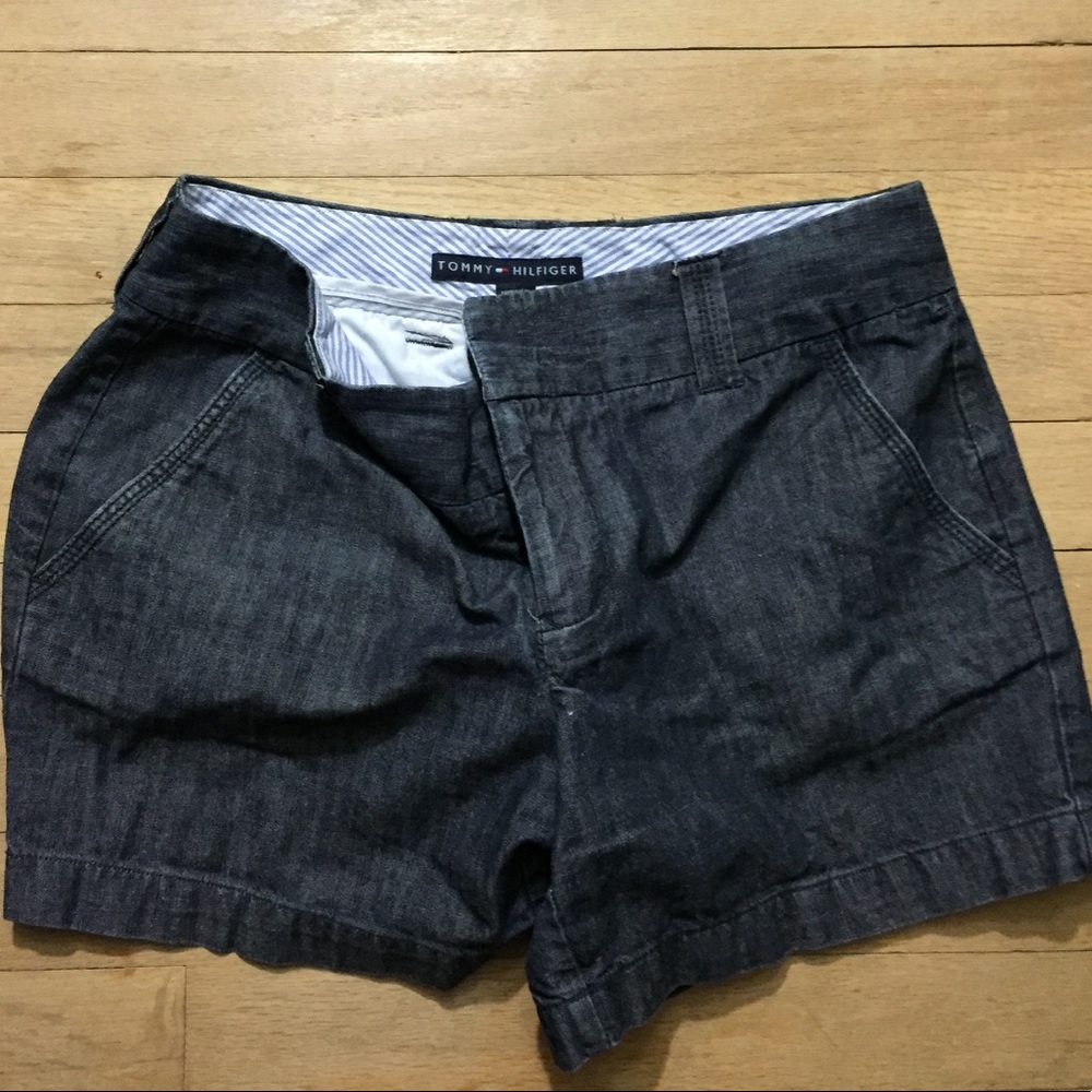 Tommy Hilfiger denim short size 2 shorts 🏝